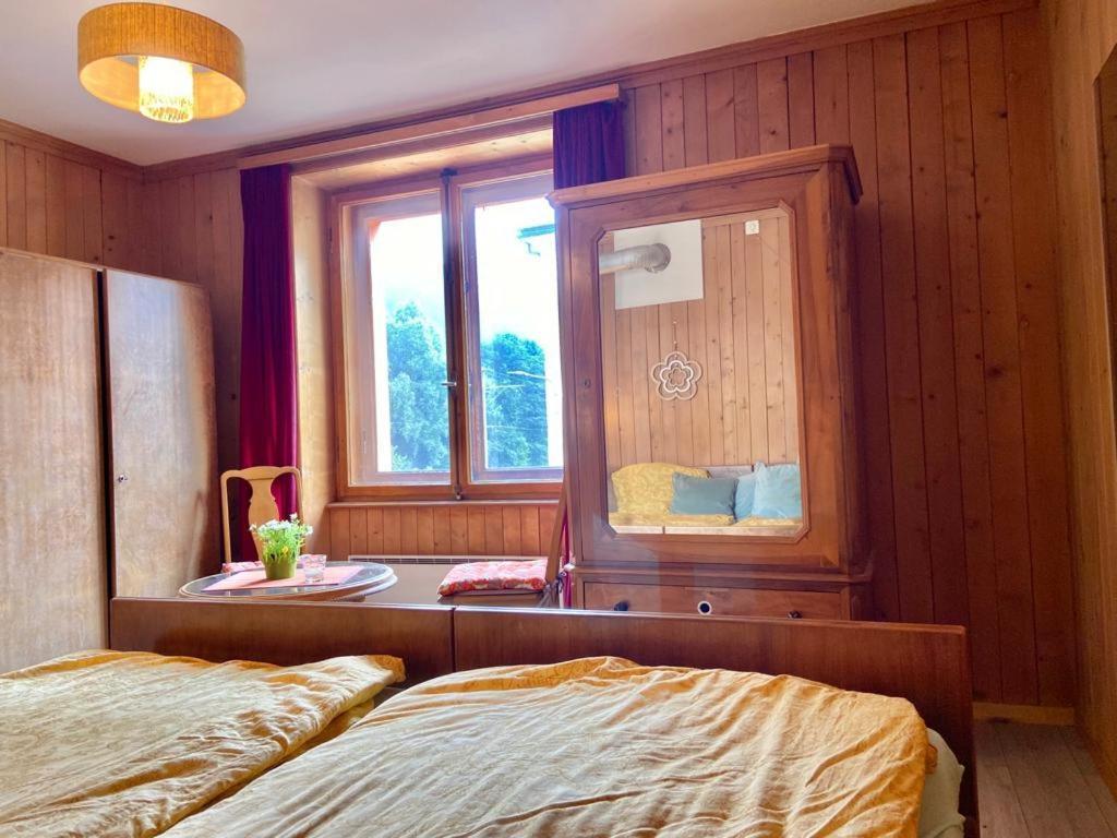 Chasa Sassalbo Bed and Breakfast Poschiavo Exteriör bild
