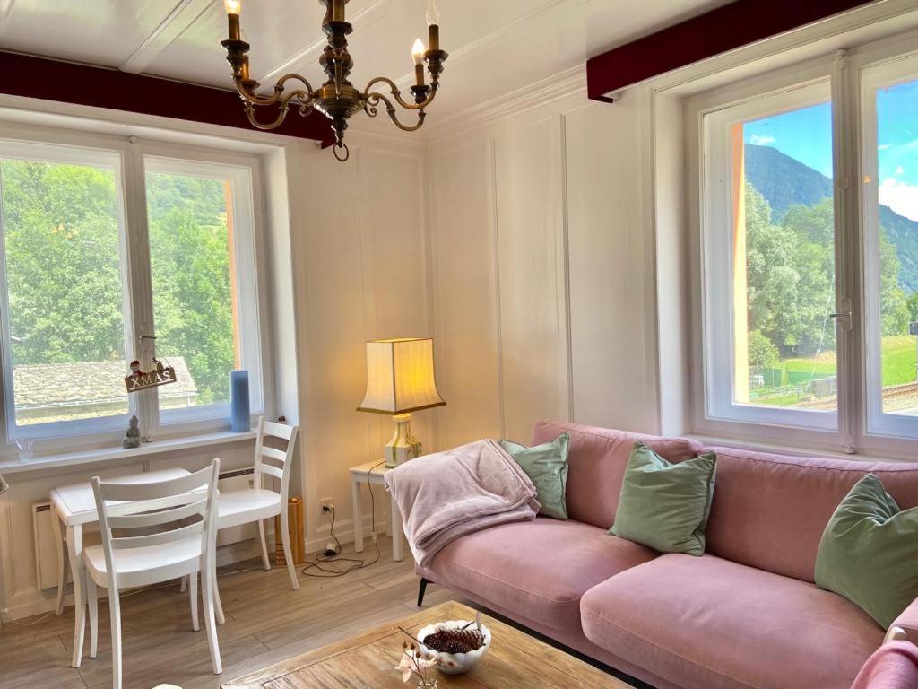 Chasa Sassalbo Bed and Breakfast Poschiavo Exteriör bild