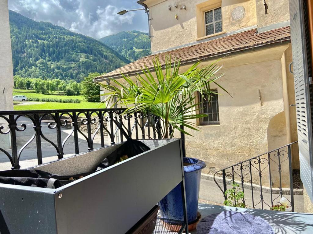 Chasa Sassalbo Bed and Breakfast Poschiavo Exteriör bild